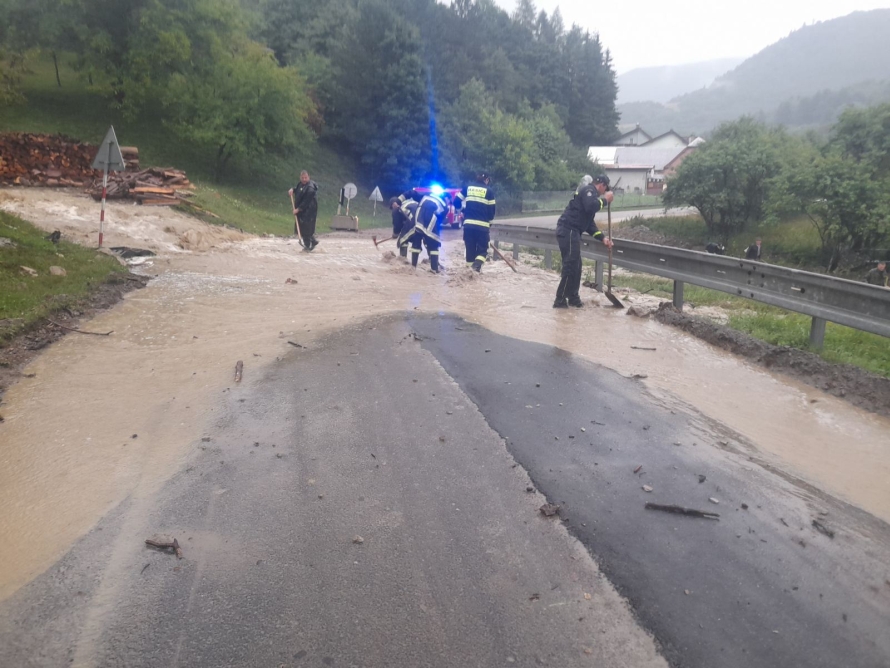 Povodeň v obci Dolná Poruba (1.8.2021)