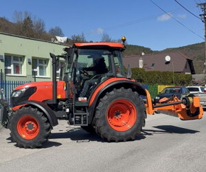 SKVELÁ SPRÁVA: Naša obec získala nový traktor